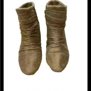 Baretrap ankle boots women size 9.5